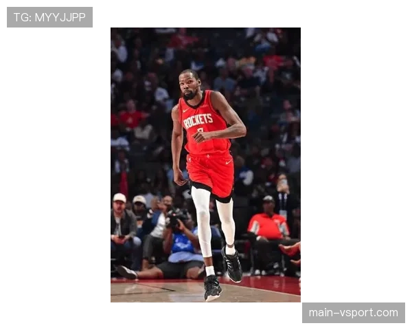 火箭140-106狂胜爵士取5连胜,杜兰特31分8篮板8助攻全面表现 火箭140-106狂胜爵士取5连胜,杜兰特31分8篮板8助攻全面表现